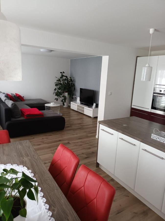 Apartma Tia 2 Zrece Exterior photo